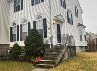 1911 Glenroths Dr, Abingdon, MD 21009