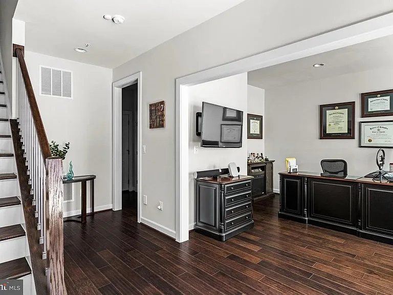 43386 Whitehead Ter — Photo 3