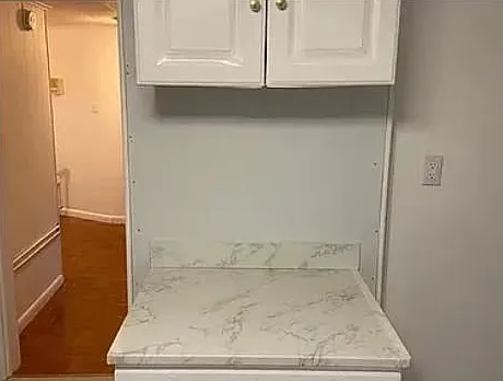 Studio, 1.0 bath, 900 sqft, $1,900 — Photo 4