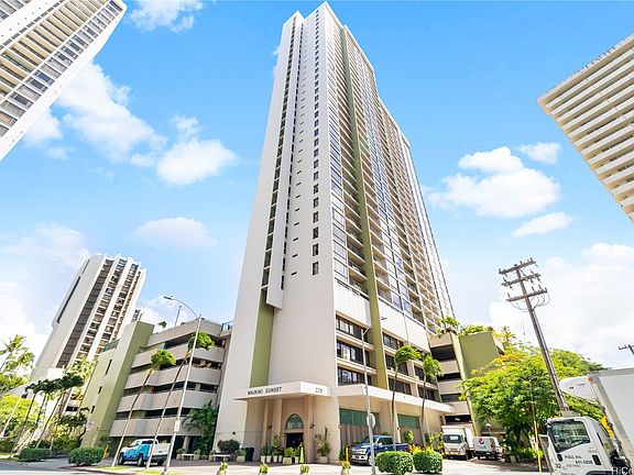 2nd image of 229 Paoakalani Ave #603