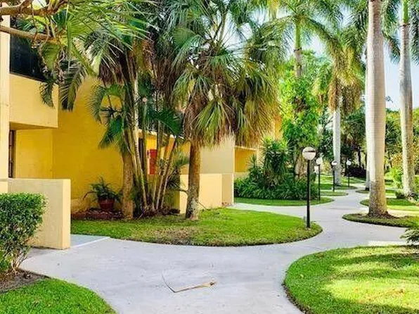 793 SE 1st Way #73, Deerfield Beach, FL 33441