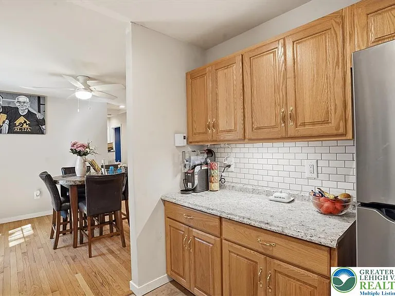 12 Rockway Ct — Photo 9