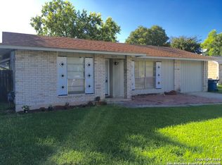2413 Threadway St, Kirby, TX 78219
