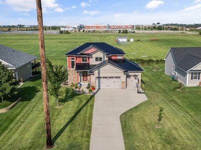 711 N 5th Ave, Huxley, IA, 50124