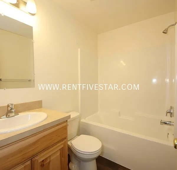 3954 Hawthorne Rd #8A — Photo 9