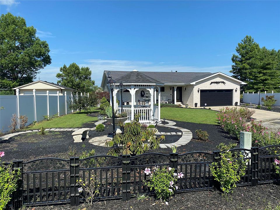 1st image of 1217 Heather Ct