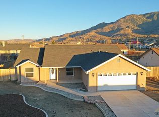 18280 Santa Anita St, Tehachapi, CA 93561