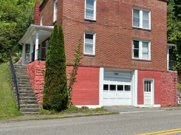 8353 Main Street, Pound, VA 24279