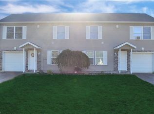 6703 Palmer Dr NW, Canton, OH 44718
