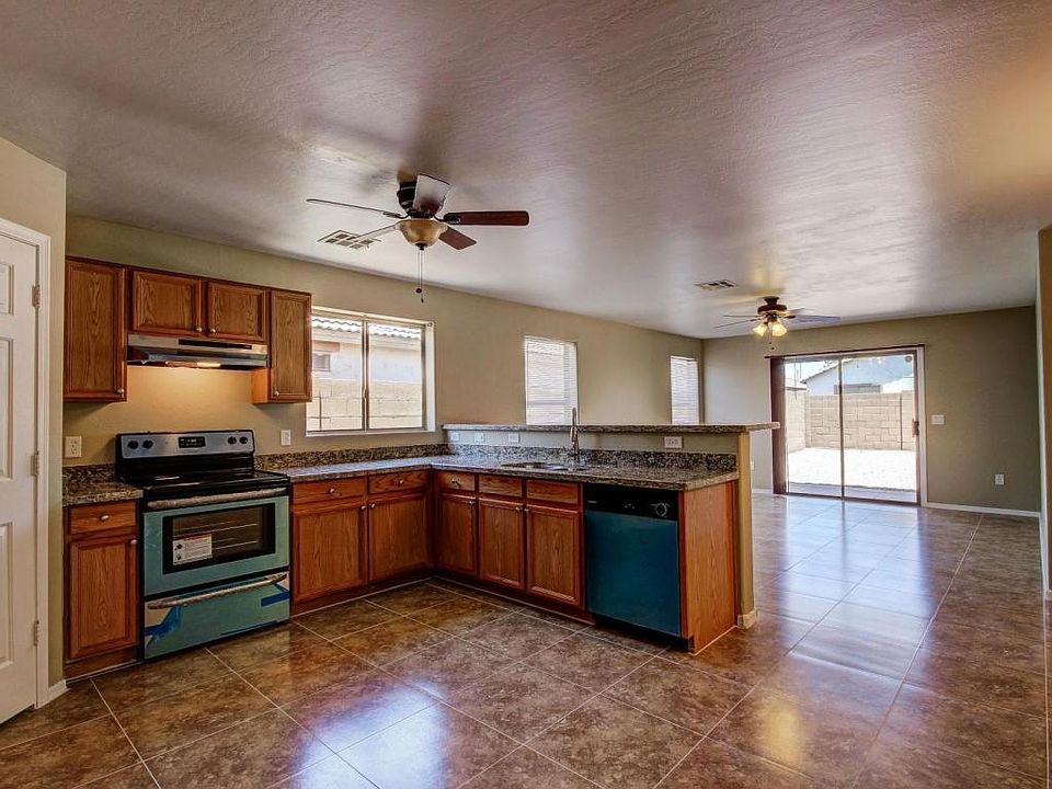 1st image of 6048 W Southgate Ave