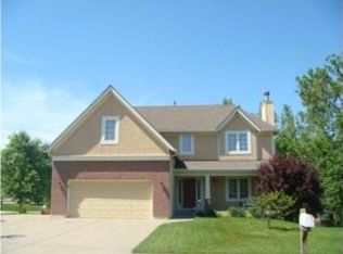 310 W 11th Ter, Kearney, MO 64060