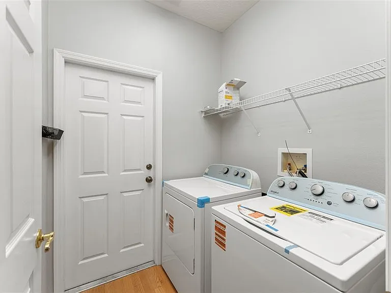 4548 Blue Major Dr — Photo 33