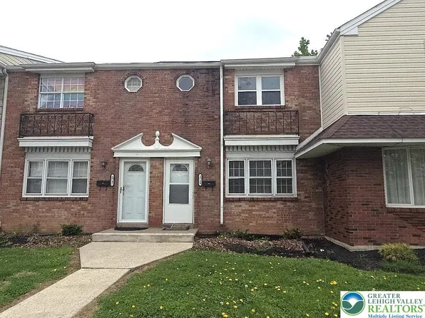 1749 Schoenersville Rd, Bethlehem, PA 18018