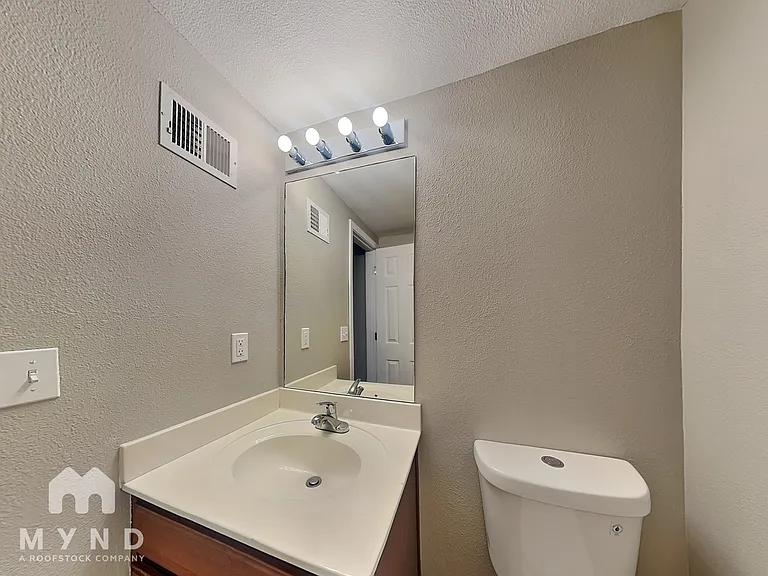 2016 Hickoryleaf Ln — Photo 17