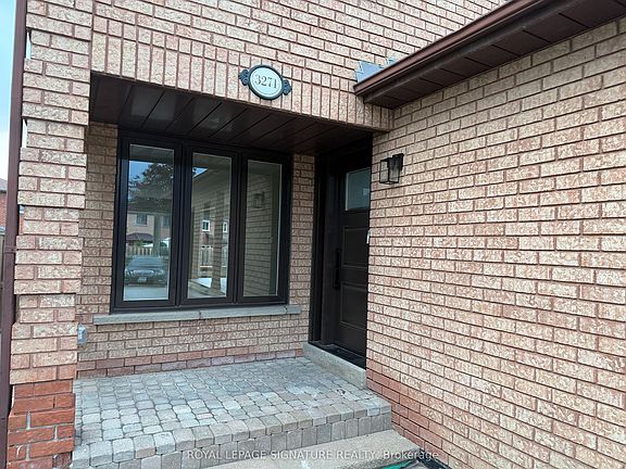 2nd image of 3271 Pilcom Cres