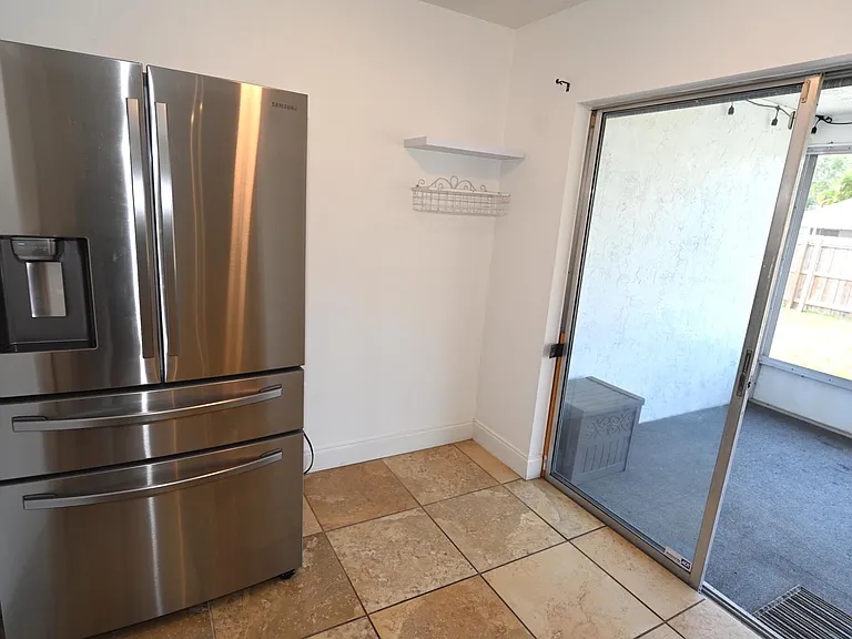 6524 Mauna Loa Blvd — Photo 8