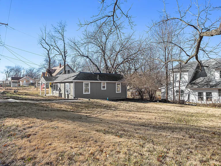 4402 S Minnie St — Photo 22