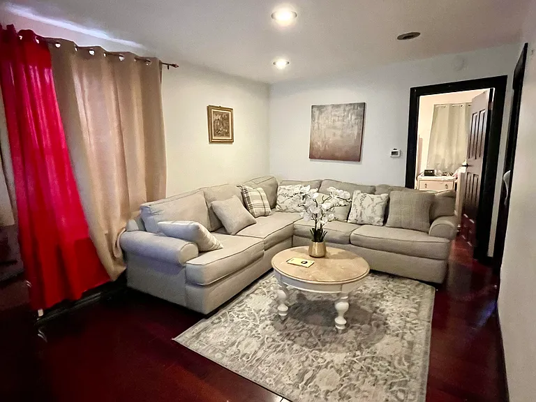 39 Spruce St #3 — Photo 9