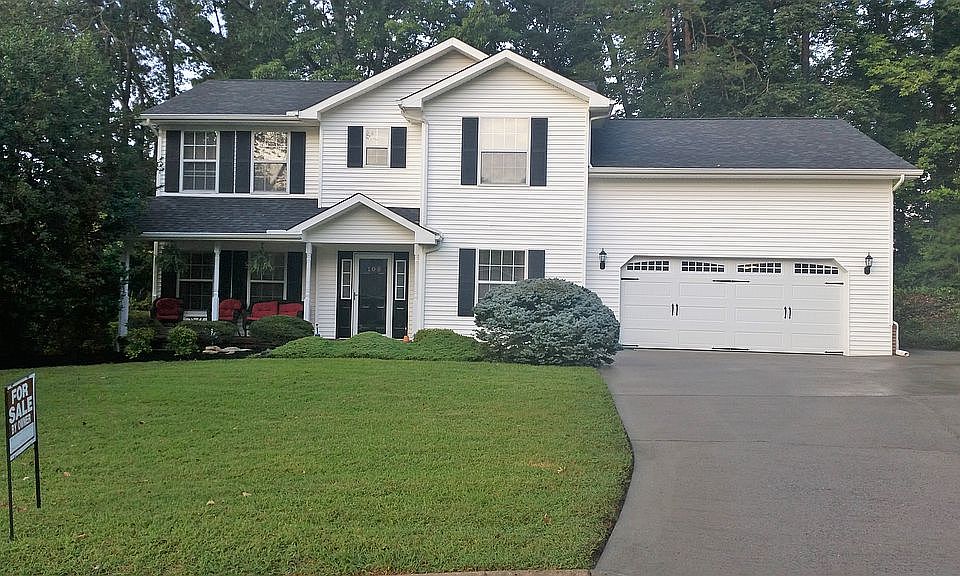 1st image of 105 English Ct