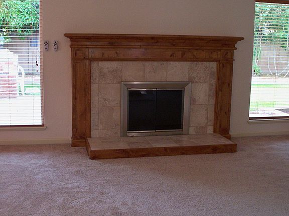 3rd image of 240 E Earl Way