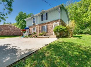 1422 Campbell Cir, Nashville, TN 37206