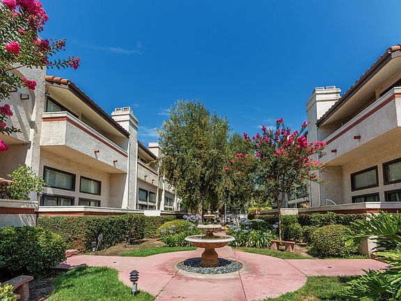 2nd image of 6930 De Celis Pl Unit 20