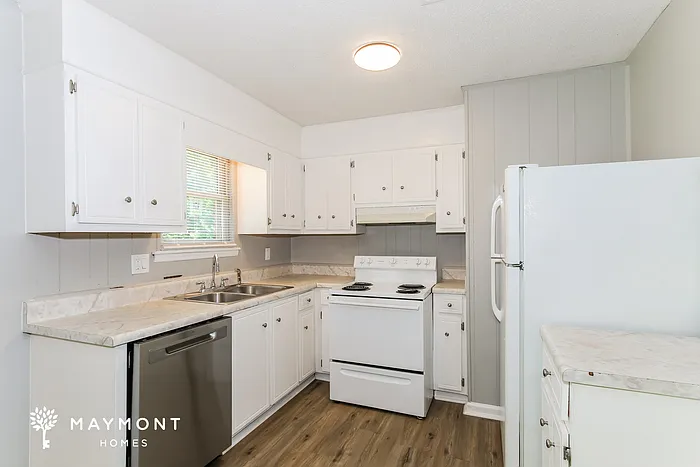 2515 Teakwood Dr — Photo 5