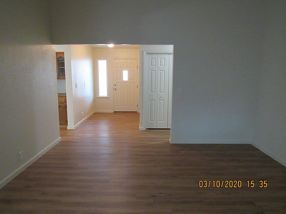 2nd image of 2343 Autumn Ln