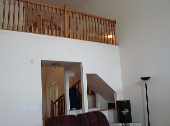 4th image of 6178 Jeffrelyn Dr