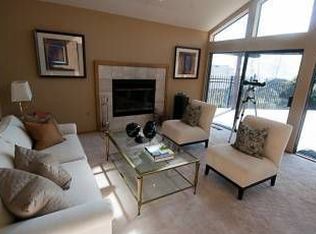 13755 Campus Dr, Oakland, CA 94605