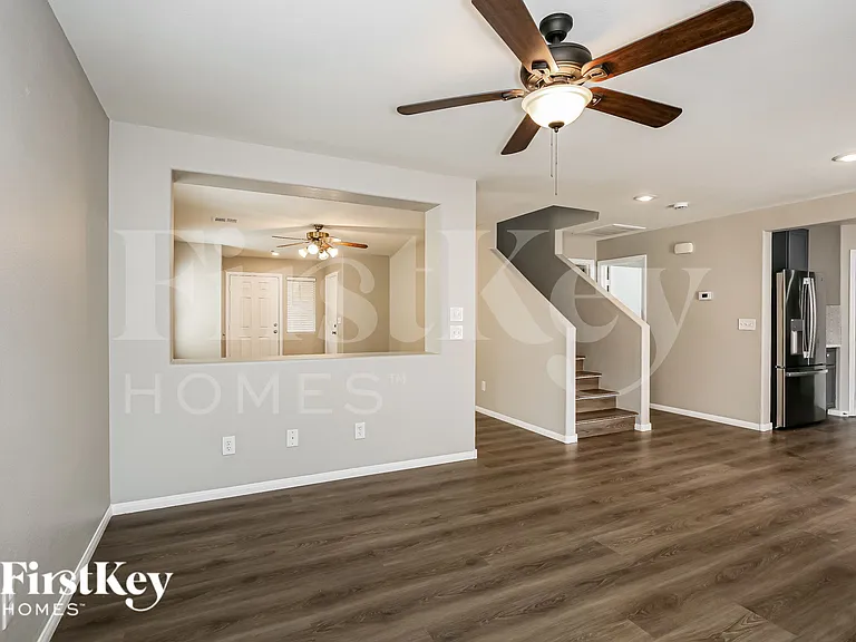 6032 Sierra Lakes St — Photo 5