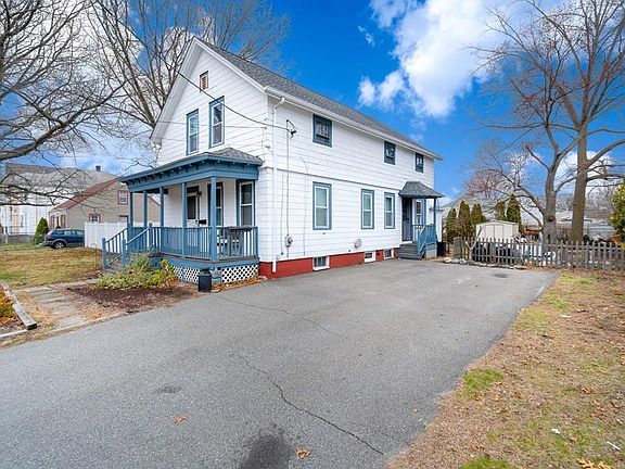 4th image of 108 Darlingdale Ave