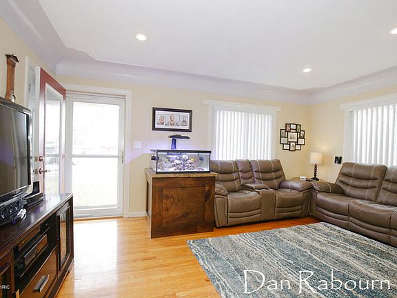 2nd image of 6716 Brad Ave SE