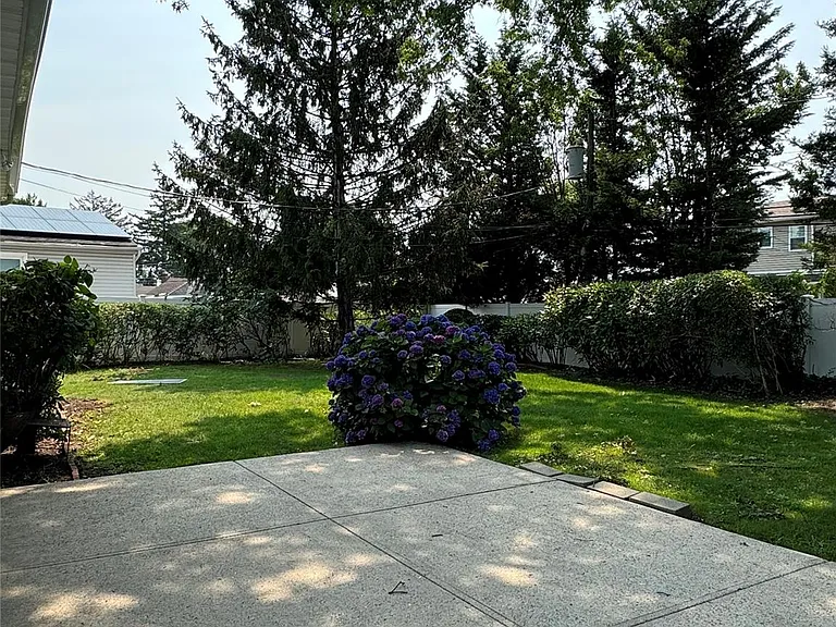 11 Linden Ct — Photo 17