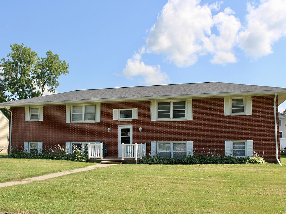 1st image of 506 Main St
