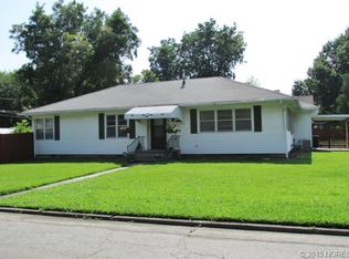 807 Chestnut St, Muskogee, OK 74403