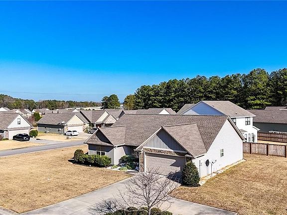 2nd image of 111 Koufax Dr SW