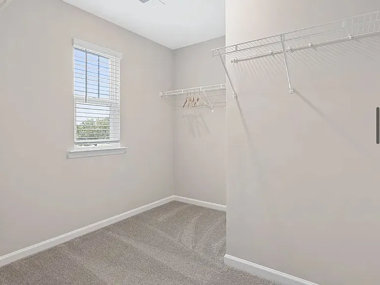 614 Evaleigh St — Photo 28