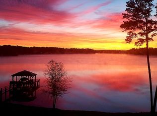 116 Fox Ridge Ln, Mount Holly, NC 28120