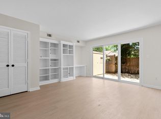 8384 Forrester Blvd, Springfield, VA 22152