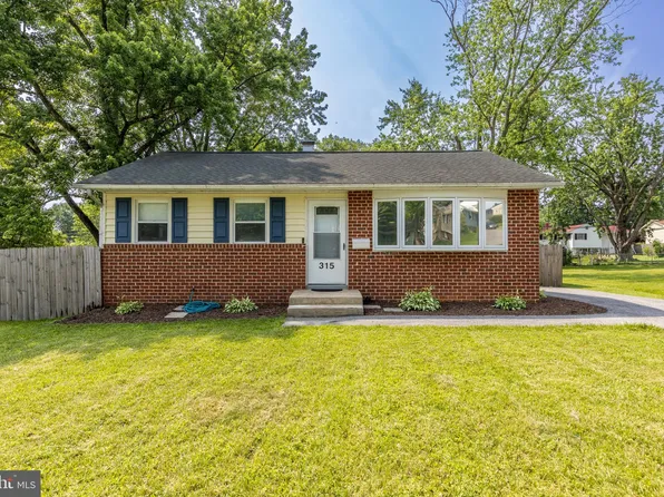 315 Holly Hill Rd, Reisterstown, MD 21136