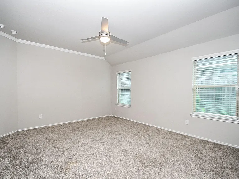 9316 Colonial Bent Ct — Photo 13
