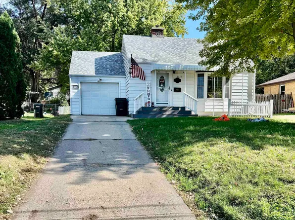 3710 Grandview Blvd, Sioux City, IA 51104