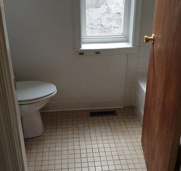 1340 S Markoe St — Photo 12