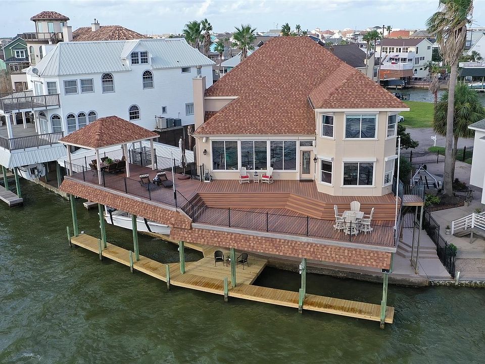 1207 Oahu Dr, Tiki Island, TX 77554 Zillow