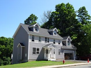 49 Pleasant St, Methuen, MA 01844