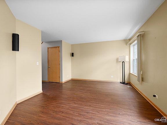 4th image of 1943 Waverly Way Unit 1943
