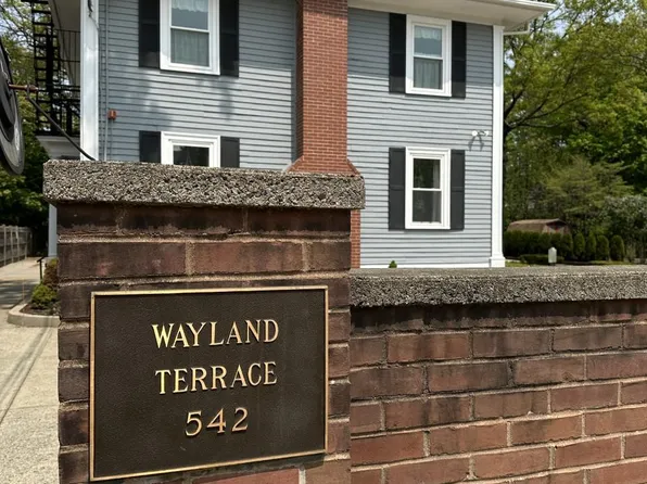 542 Angell St Unit A1, Providence, RI 02906