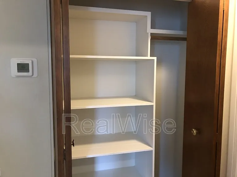 710 NW Midland Ave — Photo 31