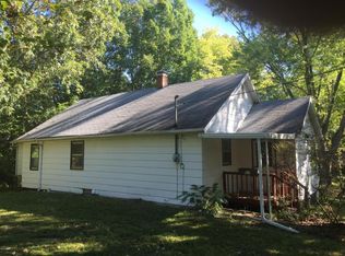 361 Fiddler Ridge Rd, Murphysboro, IL 62966